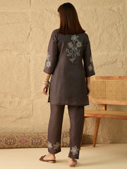 Linen Embroidered Tunic with Trousers