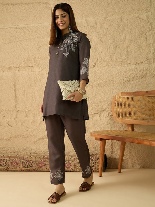 Linen Embroidered Tunic with Trousers