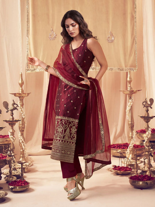 Women Ethnic Motifs Embroidered Regular Kurta with Trousers & With Dupatta