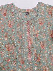 Women Ethnic Motifs Printed Regular Thread Work Chanderi Cotton Kurta with Trousers & With Dupatta