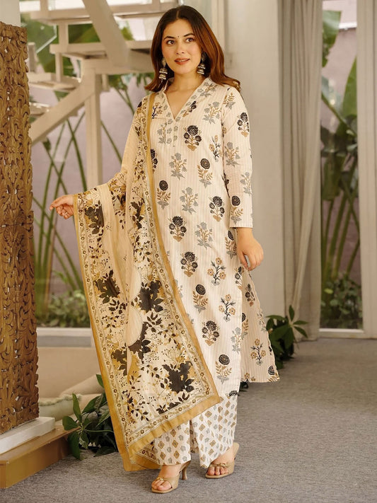 Off White Causul Wear Cottan Kurta Set