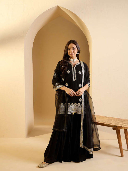Women Floral Embroidered Regular Sequinned Kurti with Sharara & With Dupatta