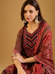 Women Floral Embroidered Pleated Sequinned Kurta with Trousers & With Dupatta