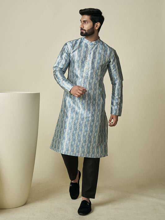 Ethnic Motifs Printed Sequinned Mandarin Collar Straight Kurta