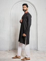 Floral Yoke Design Mandarin Collar Straight Kurta