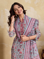 Women Floral Printed Regular Thread Work Chanderi Cotton Kurta with Trousers & With Dupatta
