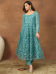 Women Floral Embroidered Tiered Thread Work Kurta with Trousers & With Dupatta