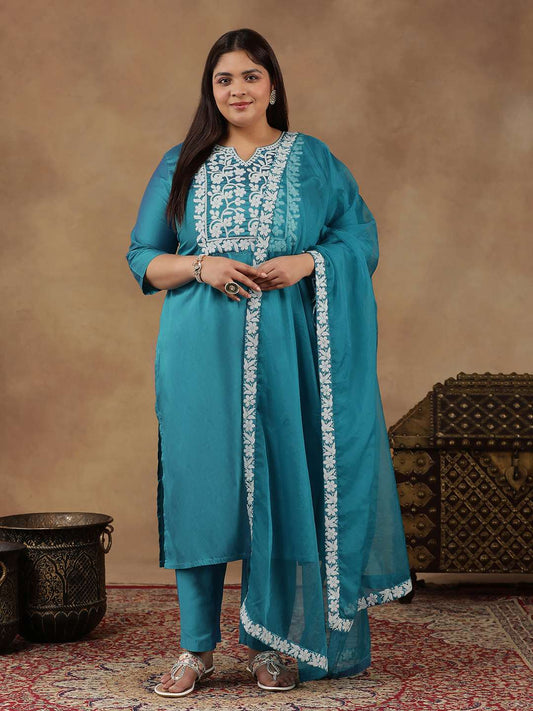 Plus Size Floral Yoke Design Thread Work Straight Kurta With Trouser & Dupatta