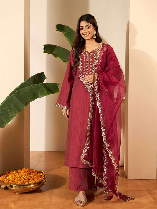 Ethnic Motifs Embroidered Thread Work Kurta With Trousers & Dupatta