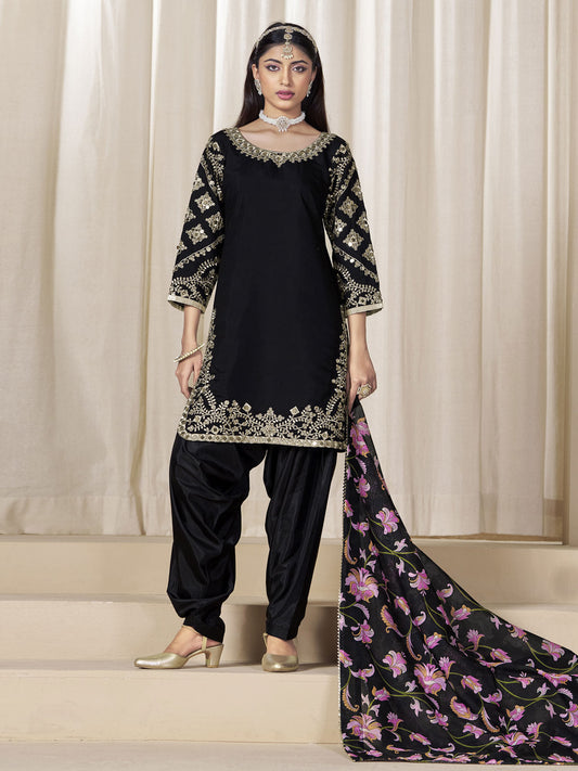 Black Embroidered Mirror Work Punjabi Suit