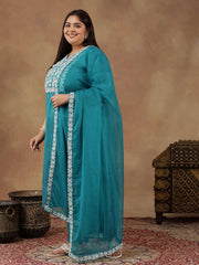 Plus Size Floral Yoke Design Thread Work Straight Kurta With Trouser & Dupatta