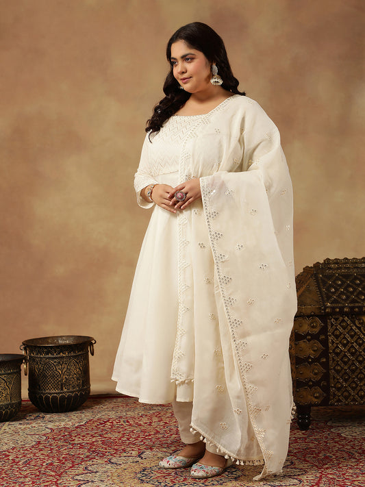 Plus Size Embroidered Empire Thread Work Kurta With Trousers & Dupatta