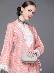 Women Pink Floral Printed Flared Sleeves Thread Work Kurta