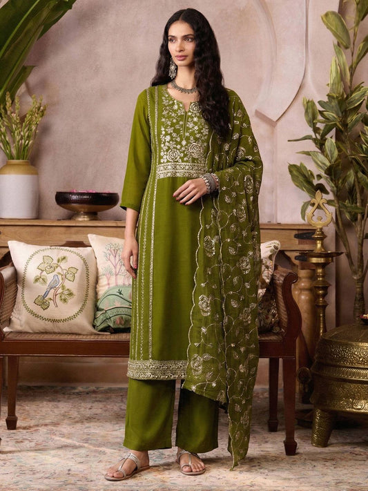 Olive ‹¨«lan Organza Kurta Set