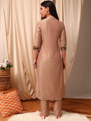 Peach Women Floral Yoke Design High Slit Thread Work Kurta with Trousers