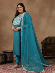 Plus Size Floral Yoke Design Thread Work Straight Kurta With Trouser & Dupatta