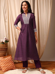 Maroon Bandhani Printed Mandarin Collar Thread Work A-Line Kurta