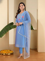 Women Floral Embroidered Regular Thread Work Chanderi Silk Kurta with Trousers & With Dupatta