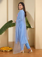 Women Floral Embroidered Regular Thread Work Chanderi Silk Kurta with Trousers & With Dupatta