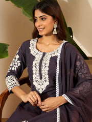 Embroidered Kurta With Trouser & Dupatta