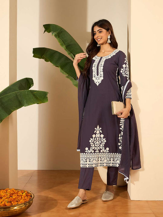 Embroidered Kurta With Trouser & Dupatta