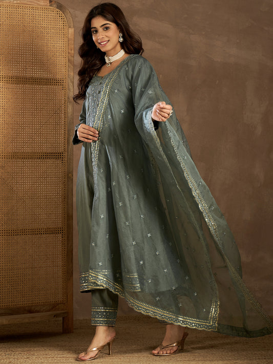 Floral Sequinned Embroidered Round Neck Kurta & Trousers With Dupatta