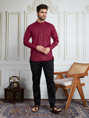 Men Mandarin Collar Roll Up Sleeves Short Kurta