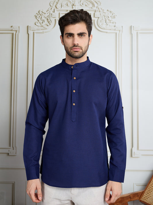 Men Solid Mandarin Collar Roll Up Sleeves Short Kurta