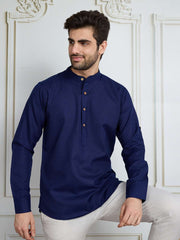 Men Solid Mandarin Collar Roll Up Sleeves Short Kurta