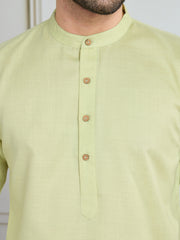 Men Mandarin Collar Cotton Short Kurta