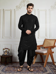 Men Sequinned Embroidered Kurta With Dhoti Set