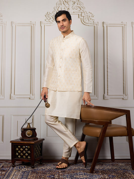 Men Solid Kurta with Pyjama & Nehru jacket