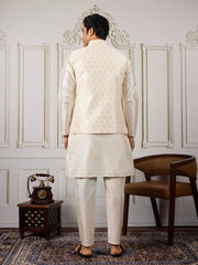 Men Solid Kurta with Pyjama & Nehru jacket