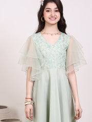 Girls Floral Thread And Sequinned Embroidered Ethnic Dress