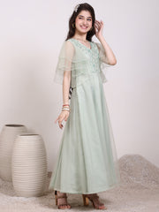 Girls Floral Thread And Sequinned Embroidered Ethnic Dress