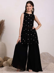 Girls Floral Embroidered Georgette Pleated Keyhole Neck A-Line Kurta With Palazzos