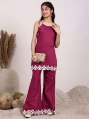 Girls Floral Embroidered Regular Thread Work Kurta with Palazzos