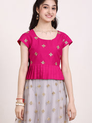 Girls Embroidered Zari Net Ready To Wear Lehenga & Choli