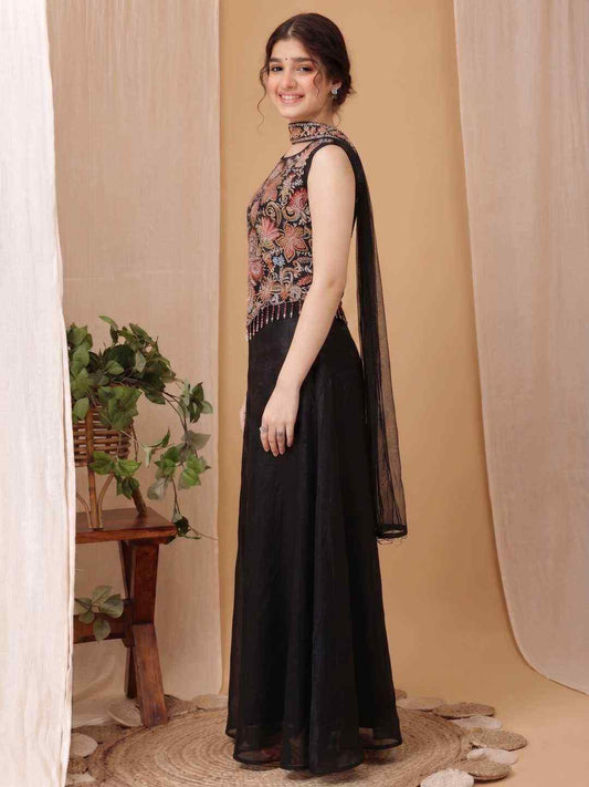 Girls Floral Embroidered Regular Thread Work Kurti with Palazzos & With Dupatta
