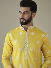 Men Ethnic Motifs Embroidered Regular Mirror Work Kurta with Trousers