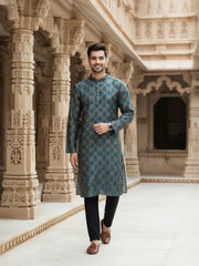 Men Ethnic Motifs Embroidered Sequinned Kurta