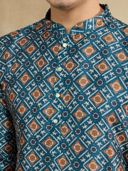 Ethnic Motifs Printed Mandarin Collar Sequinned Straight Kurta With Trousers