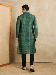 Ethnic Motifs Printed Mandarin Collar Sequinned Straight Kurta With Trousers