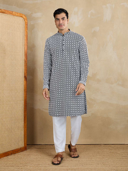 Men Ethnic Motifs Embroidered Kurta with Trousers