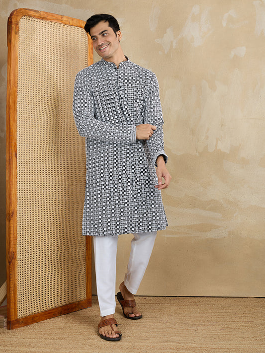 Men Woven Design Embroidered Kurta with Pyjama