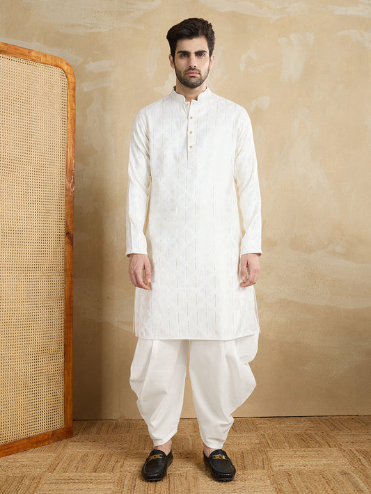 Men Floral Embroidered Kurta with Dhoti Pant