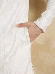 Men Floral Embroidered Kurta with Dhoti Pant