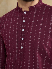 Men Woven Design Mandarin Collar Straight Kurta