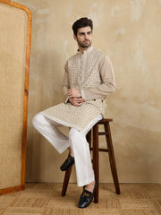 Men Geometric Embroidered Kurta with Trousers
