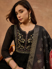 Women Floral Embroidered Panelled Thread Work Chanderi Cotton Kurta with Trousers & With Dupatta